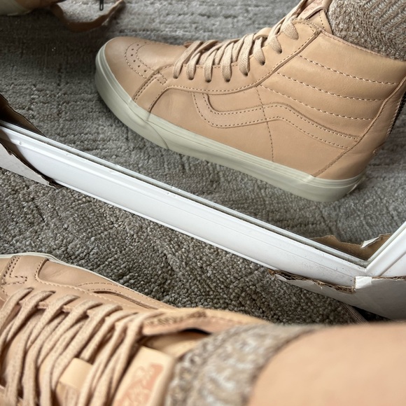 Peach leather high top vans - Picture 4 of 5